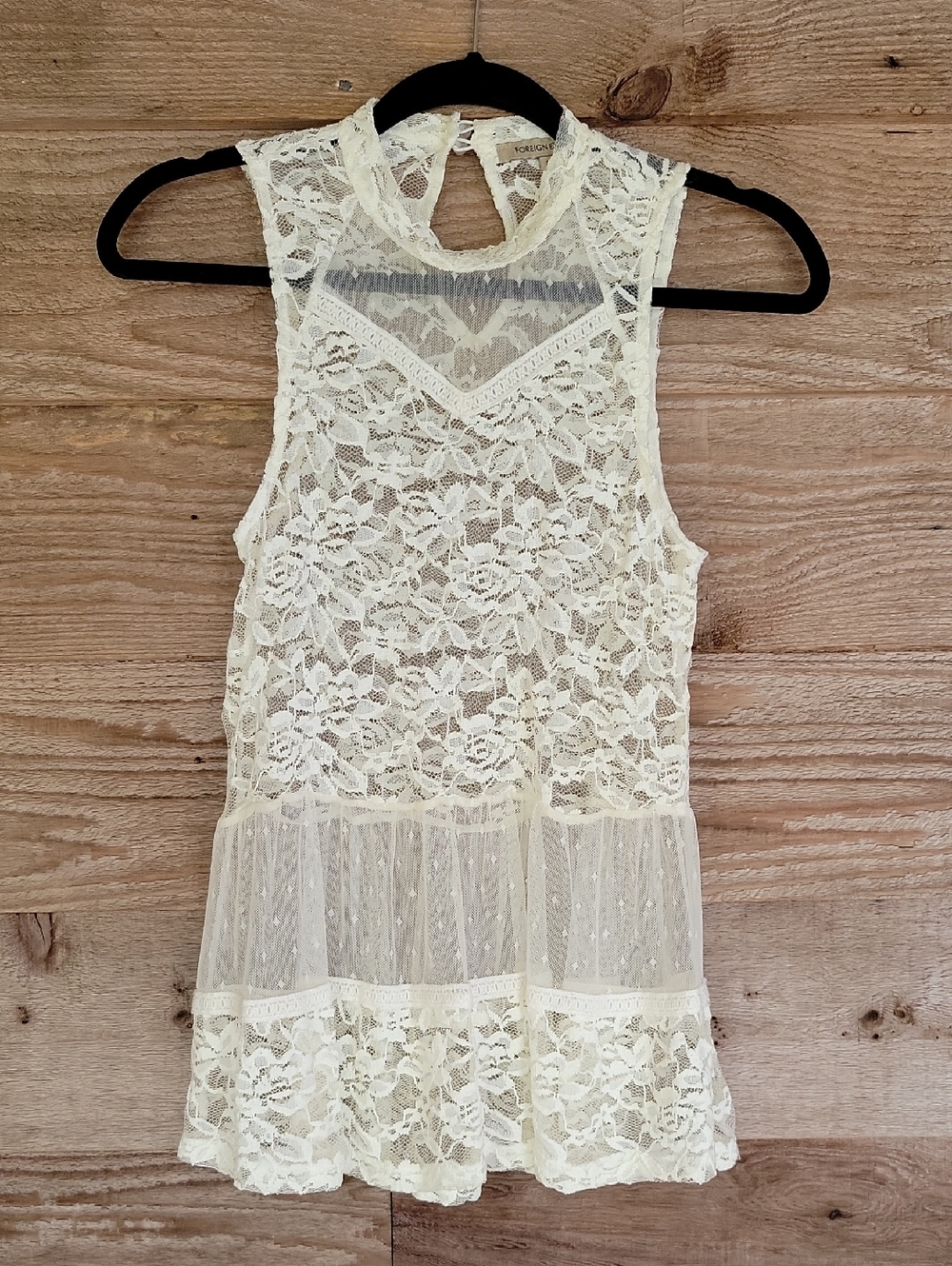 Foreign Exchange Size Small Sheer Ivory Lace Shell Top